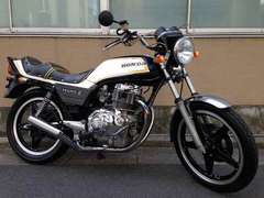 CB400Nﾎｰｸ3 ﾌﾞﾗｯｸ/ﾎﾜｲﾄ ｶｽﾀﾑﾊﾞｲｸ・ｶｽﾀﾑﾊﾟｰﾂ,旧車絶版車二輪専門